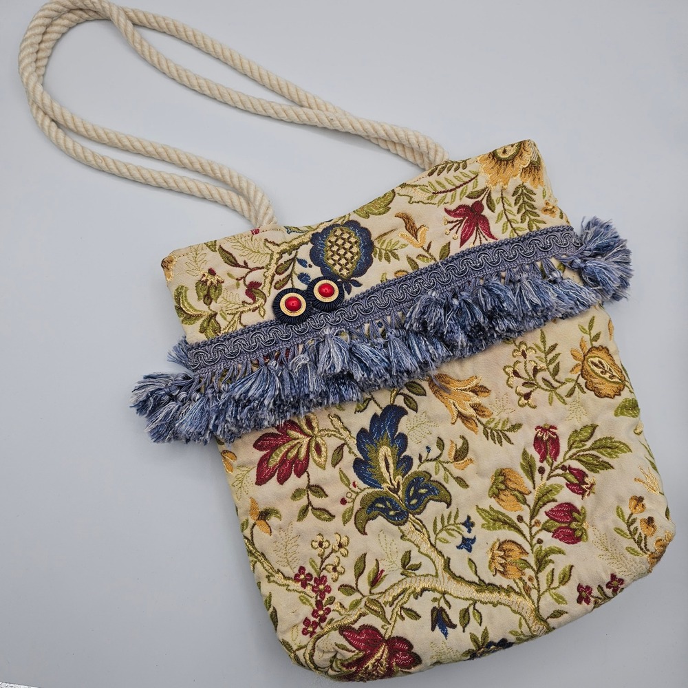 Boho Floral Tapestry Embroidered Fringe Rope Handle Cottagecore Shoulder Bag